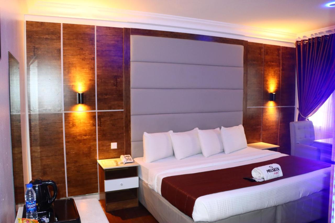 Hotel Presken White House à Lagos Extérieur photo