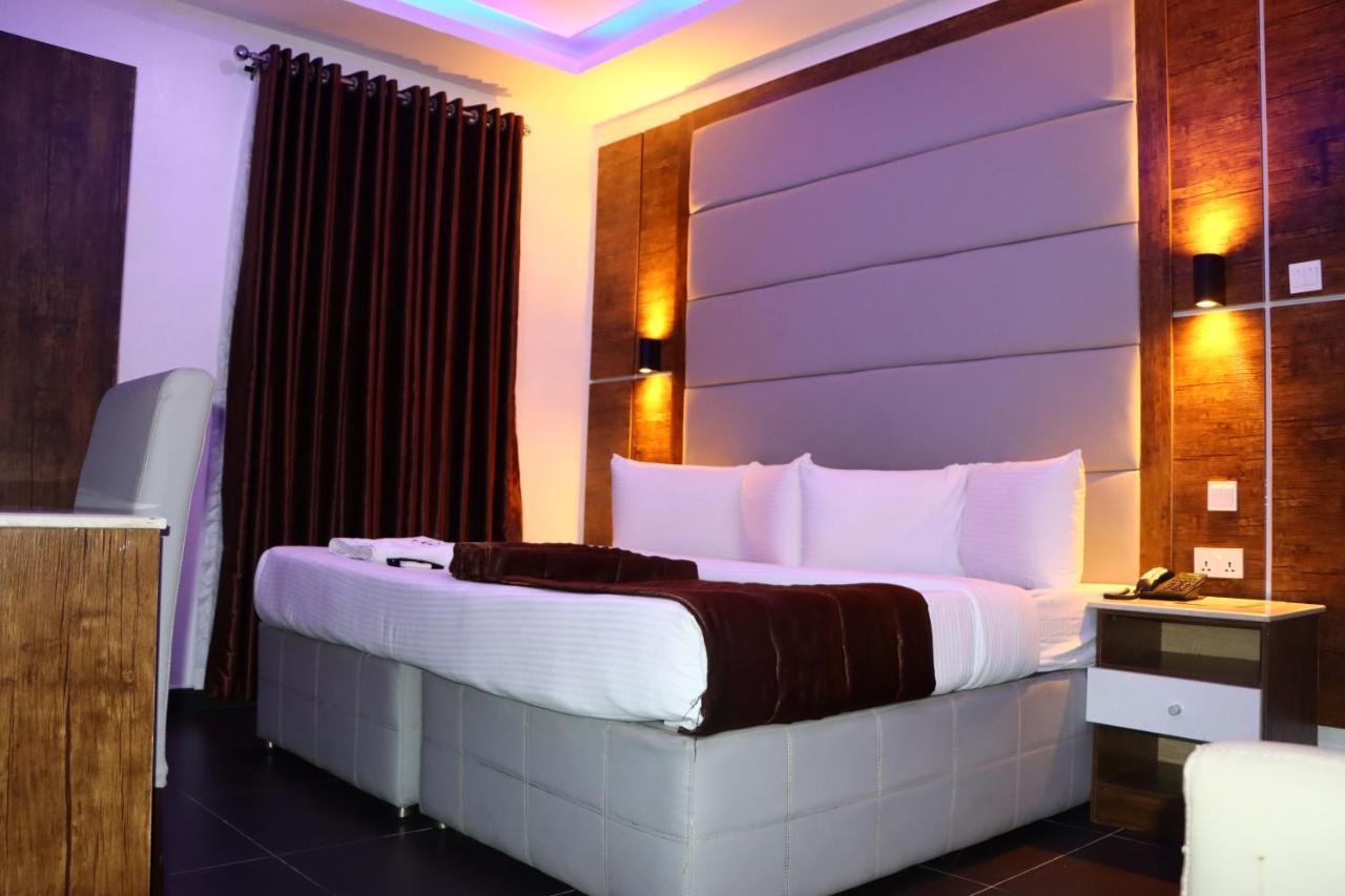 Hotel Presken White House à Lagos Extérieur photo